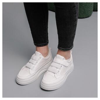 Жіночі кросівки Fashion Barbarella 3993 37 розмір 23,5 см Білий фото №1