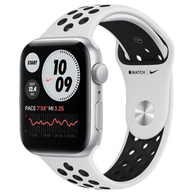 Смарт-годинник Apple Watch SE 44mm Silver / Aluminium Case UA Pure Platinum / Black Nike Sport Band (MYYH2) фото №1