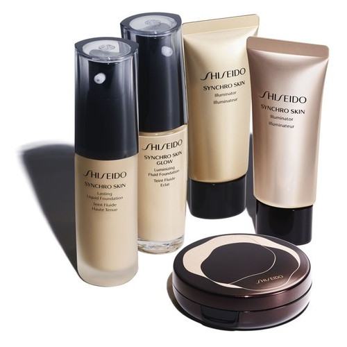 Иллюминирующее средство, придающее коже сияние Shiseido Synchro Skin Illuminator Pure Gold фото №2