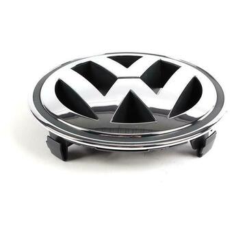 Емблема решітки радіатора  Volkswagen Passat B6 06-11/Touareg 07-09/Golf  04-/Touran 07-10 фото №1