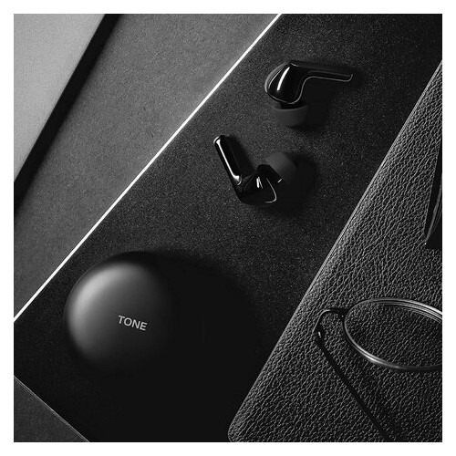 Навушники LG TONE Free FN6 True Wireless Black (HBS-FN6.ABRUBK) фото №3