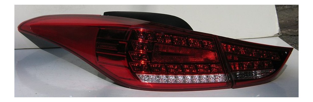 Hyundai Elantra MD оптика задня червона LED стиль Audi (TL083) фото №2