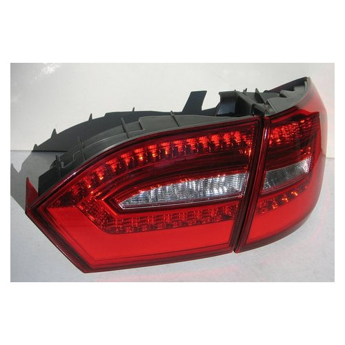 Volkswagen Jetta Mk6 оптика задня світлодіодна LED червона V2 (DJ-VWG-001) фото №2