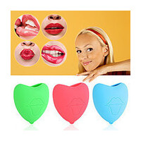 Увеличитель для губ в форме сердца Love Lippump фото №1