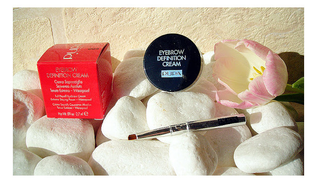 Крем для бровей Pupa Eyebrow Definition Cream 002 - Hazelnut (Лесной орех) фото №2