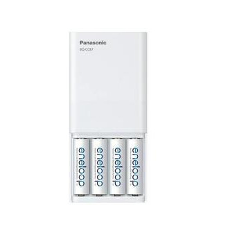 Зарядний пристрій Panasonic USB in/out із функцією Power Bank 4AA 2000 mAh фото №6