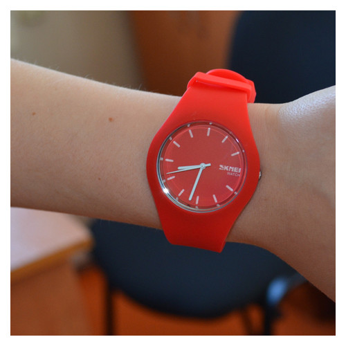 Жіночий годинник Skmei Rubber Red 9068R фото №1