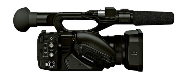 Цифровая видеокамера Panasonic AG-UX180EJ фото №4