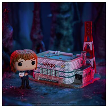 Игровая фигурка FUNKO POP! Робин с радиостанцией WSQK Town Funko 86620 серии Очень страные дела  фото №3