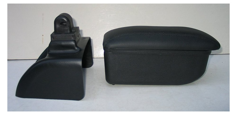 Підлокітник Ford Focus 2 - Botec чорний вініловий (64230LB) фото №4