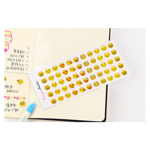 Наклейки Смайли Emoji MARJI 12 листів самоклеюча (144-2019) фото №4