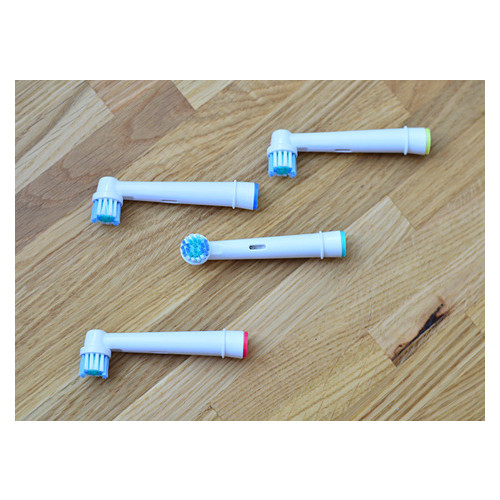 Насадки для зубної щітки ORAL-B - ProZone Classic-3D 4pcs (4 шт) PL фото №3