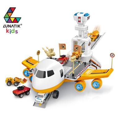Ігровий набір Lunatik Літак трансформер Інженер (LNK-FLE5674) фото №1