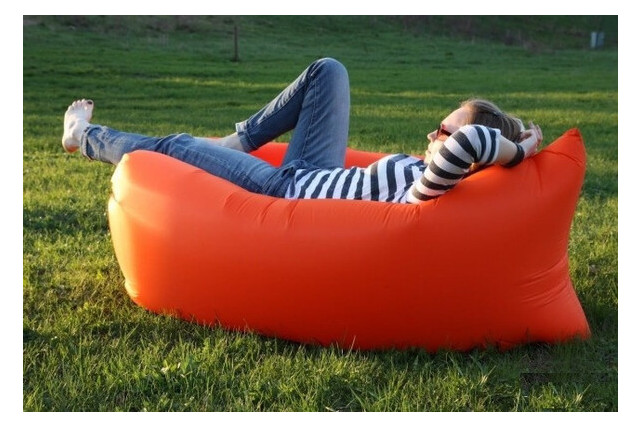 Самонадувной диван - шезлонг Lamzac Hangout оранжевый  фото №1