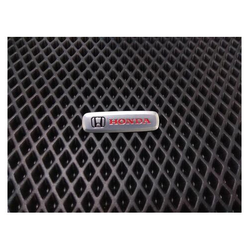 Шильдик емблема для килимків Honda (LGEV10263) фото №5