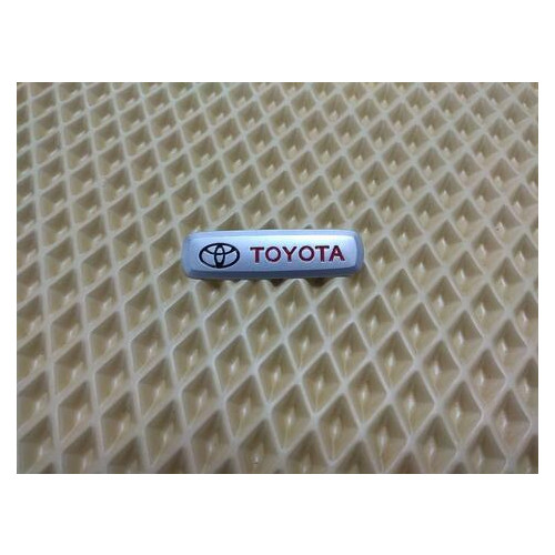Шильдик емблема для килимків Toyota (LGEV10275) фото №3