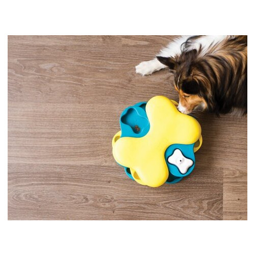 Іграшка-головоломка для собак Outward Hound Nina Ottosson Dog Tornado блакитна 0700603673327 (no67332) фото №3
