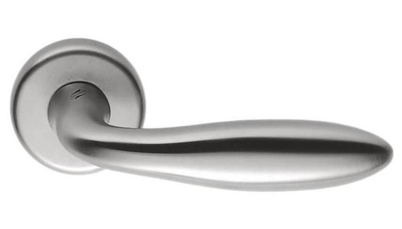 Дверна ручка Colombo Design Mach CD81 матовий хром (4144) фото №1