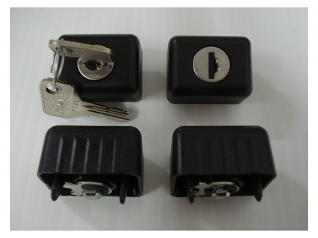 Комплект із 4 ковпачків з ключами Cruz (932-034) фото №2