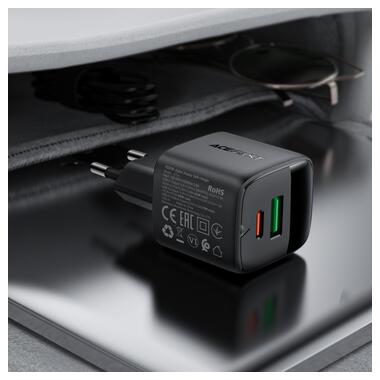 Сетевое зарядное устройство ACEFAST A114 PD25W GaN charger (USB-A+USB-C) with digital display Black (6974316284437) фото №7